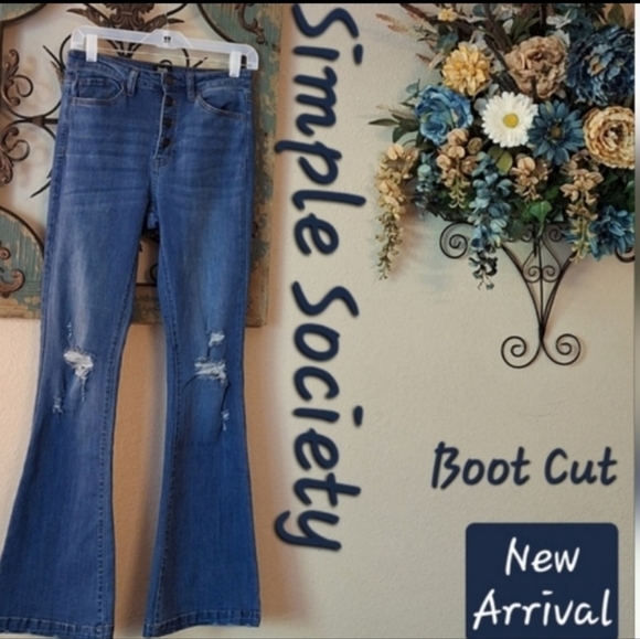 Simple Society Denim - Simple Society Button Down Boot Cut Jeans. Size 5